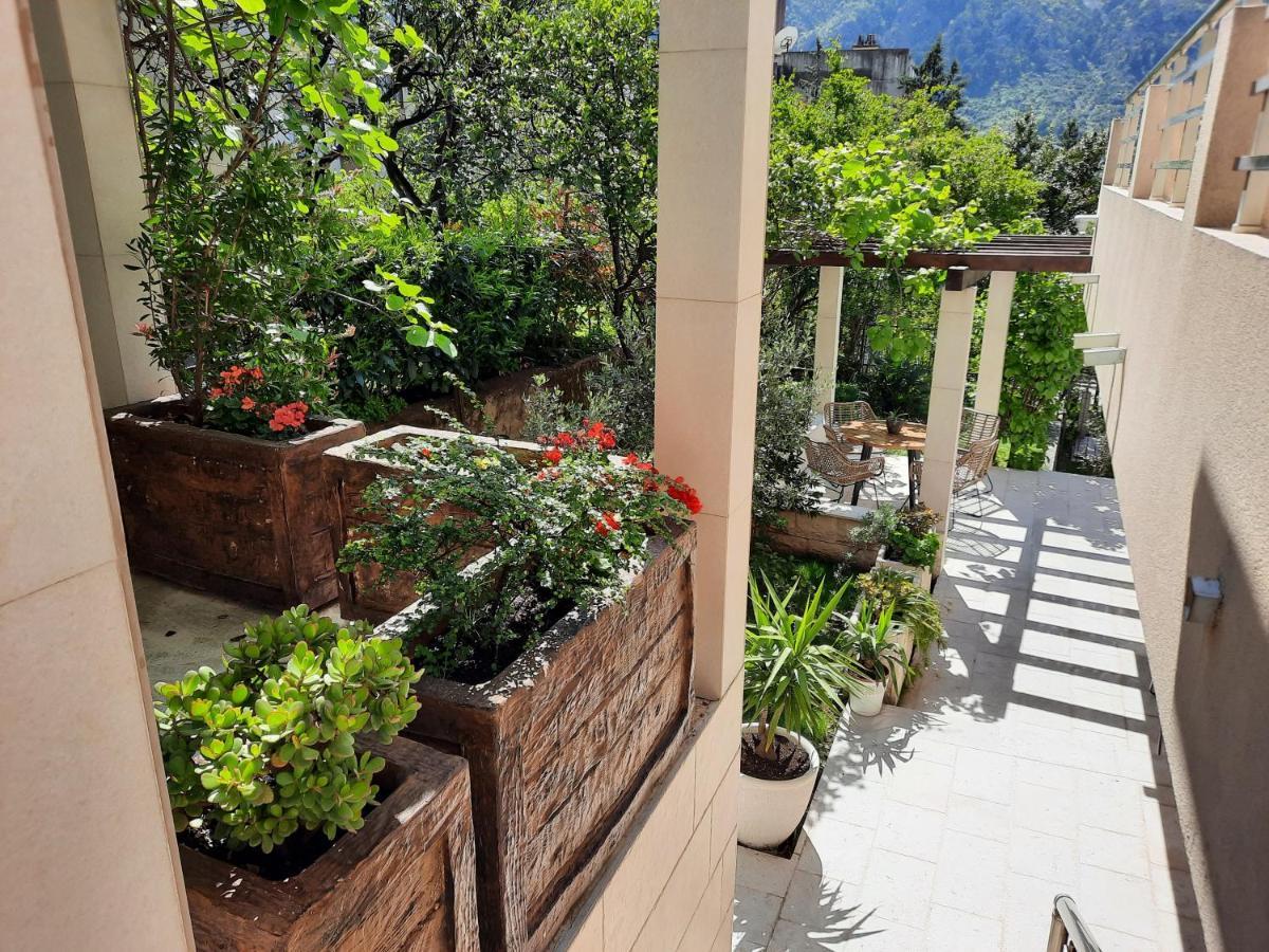 Square Point Apartments Kotor Dış mekan fotoğraf