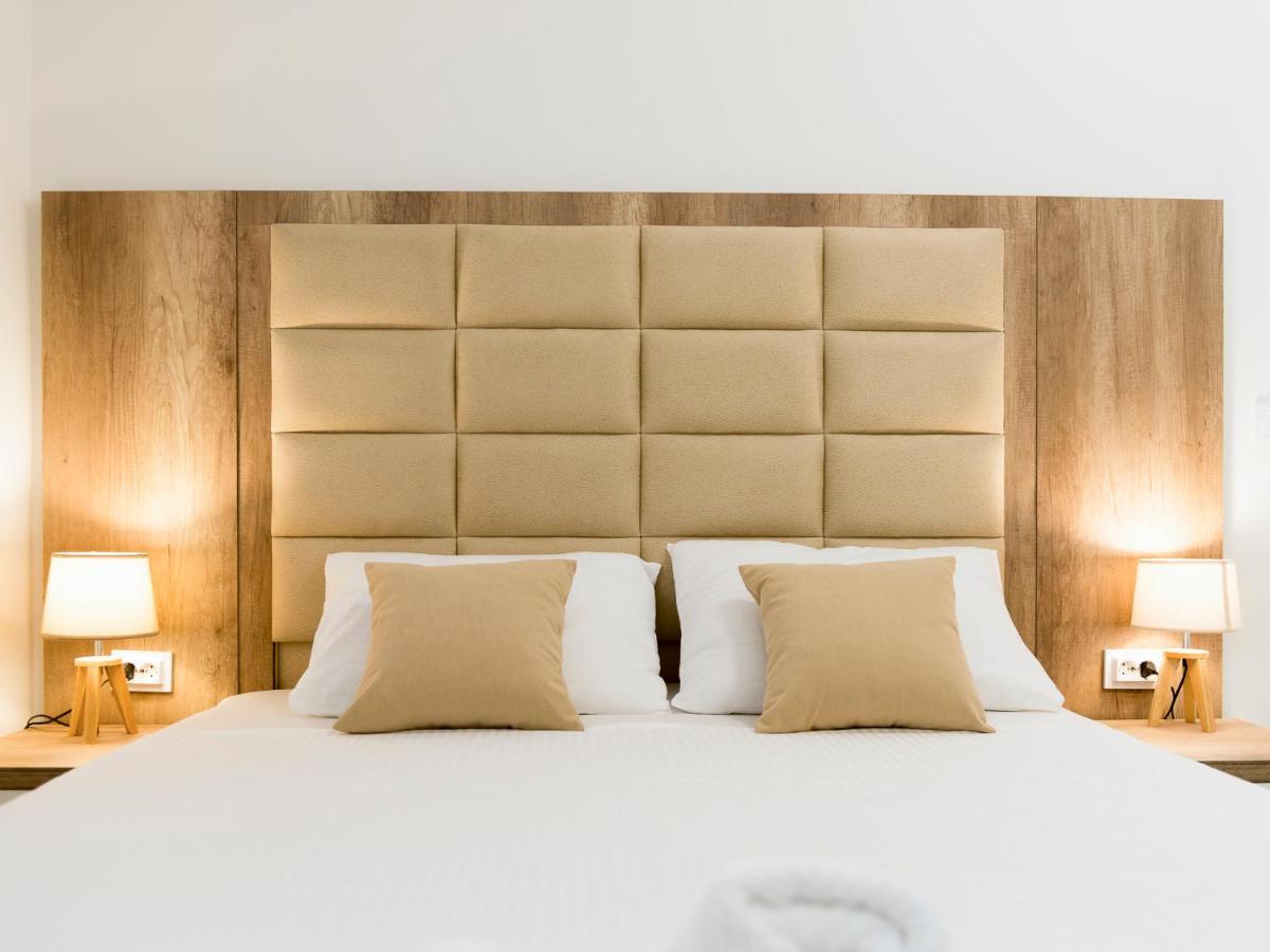 Square Point Apartments Kotor Dış mekan fotoğraf