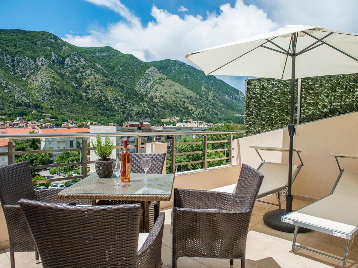 Square Point Apartments Kotor Dış mekan fotoğraf